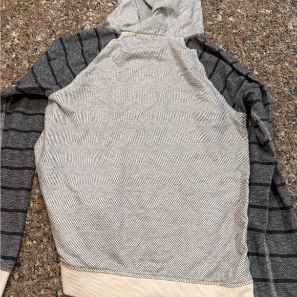 Kids‎ Striped Gray Hoodie - Picture 2 of 2